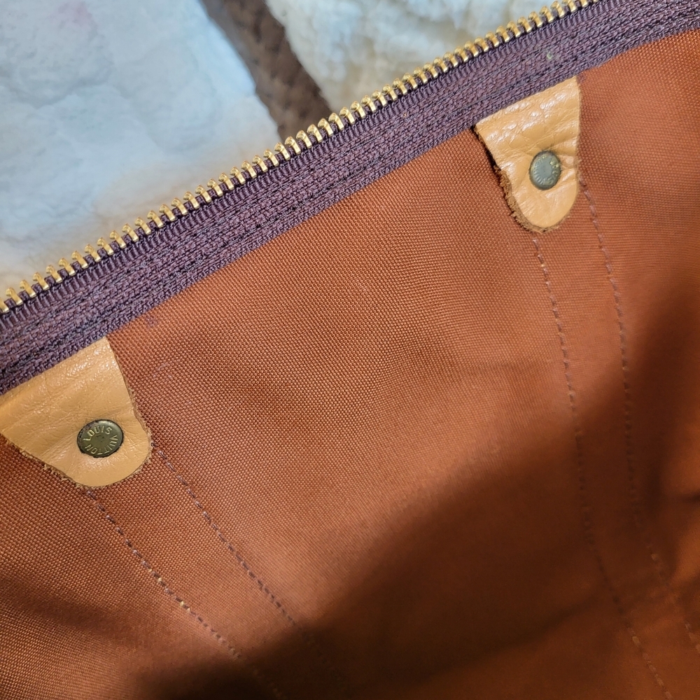 Louis Vuitton Keepall 45 Canvas Monogram.. - Picture 11 of 16